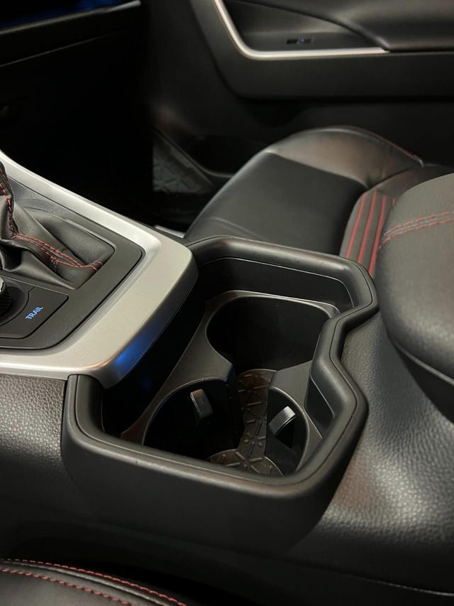 2021 TOYOTA RAV4 - 37