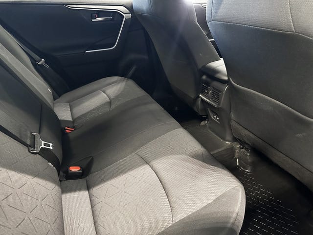 2021 TOYOTA RAV4 - 18