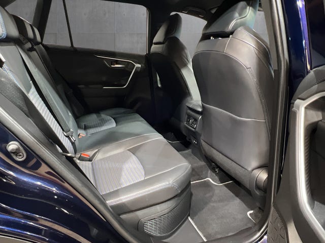 2021 TOYOTA RAV4 - 18