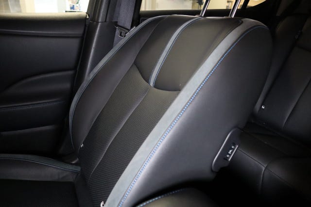 2019 NISSAN LEAF - 60