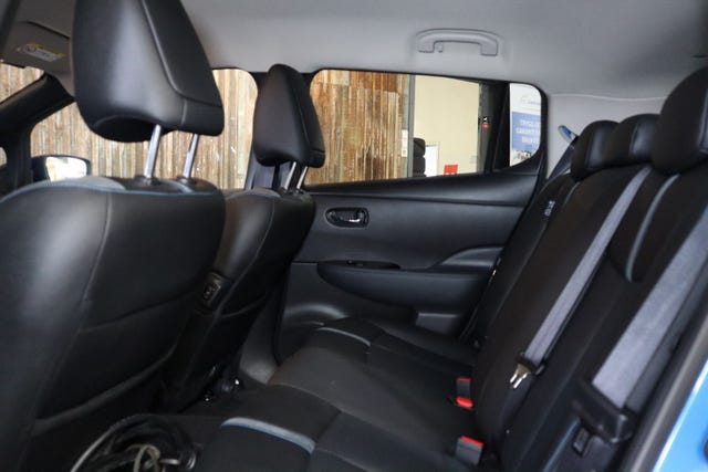 2019 NISSAN LEAF - 17
