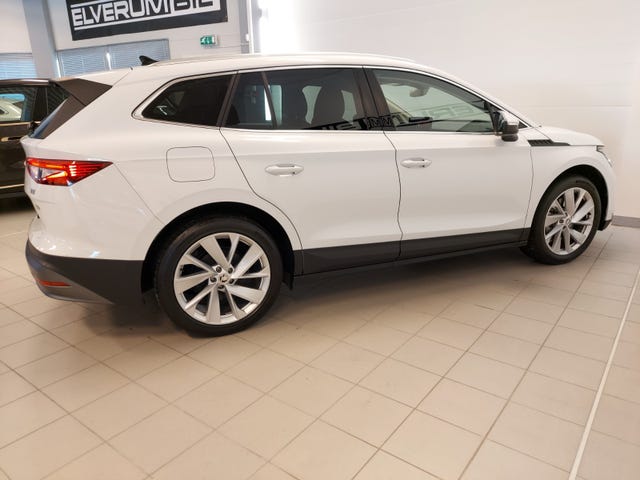 2022 SKODA ENYAQ - 19