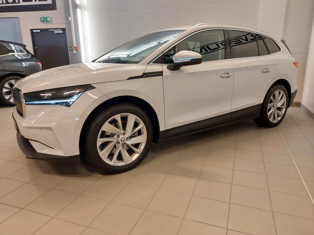 2022 SKODA ENYAQ - 8