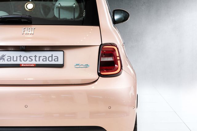 2022 FIAT 500 - 4