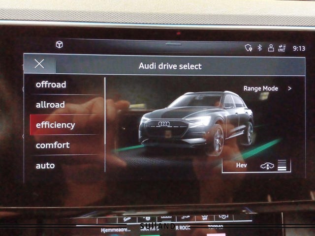 2024 AUDI Q8 - 36