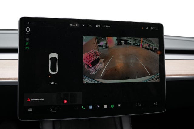 2022 TESLA MODEL 3 - 16