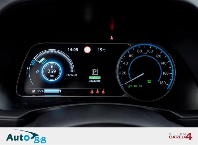 2019 NISSAN LEAF - 15