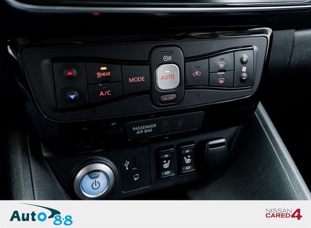 2019 NISSAN LEAF - 25