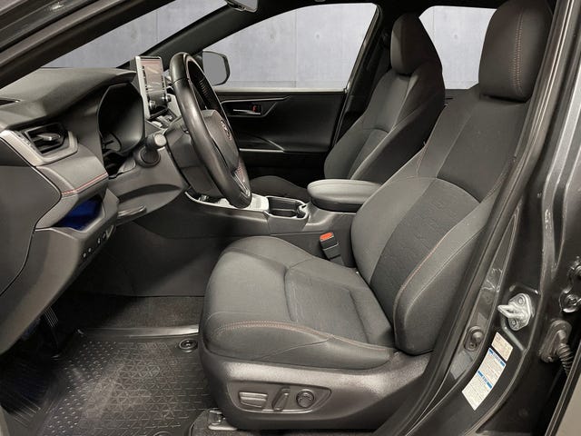 2021 TOYOTA RAV4 - 11