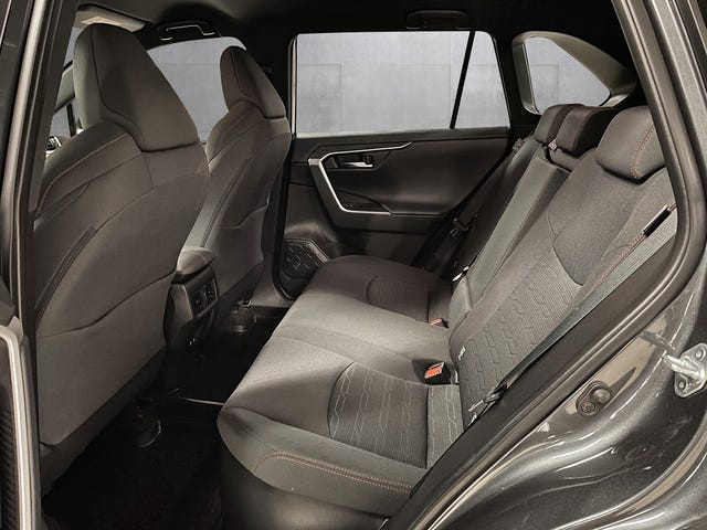 2021 TOYOTA RAV4 - 21