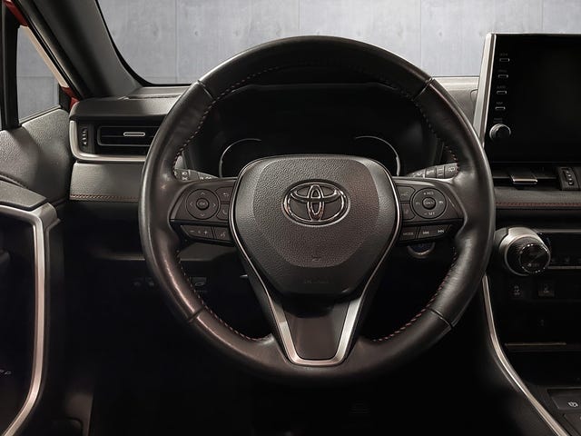 2021 TOYOTA RAV4 - 12