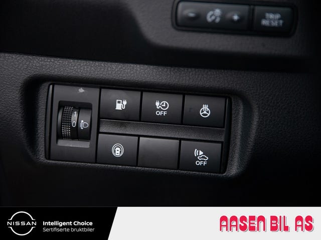 2021 NISSAN LEAF - 17