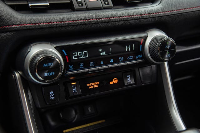 2021 TOYOTA RAV4 - 18