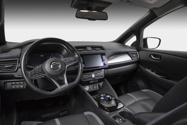 2019 NISSAN LEAF - 15