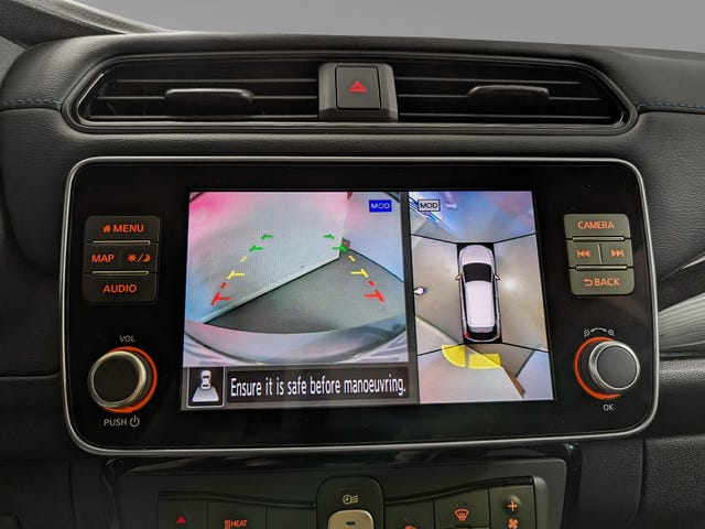 2021 NISSAN LEAF - 22