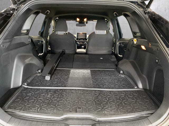 2021 TOYOTA RAV4 - 19