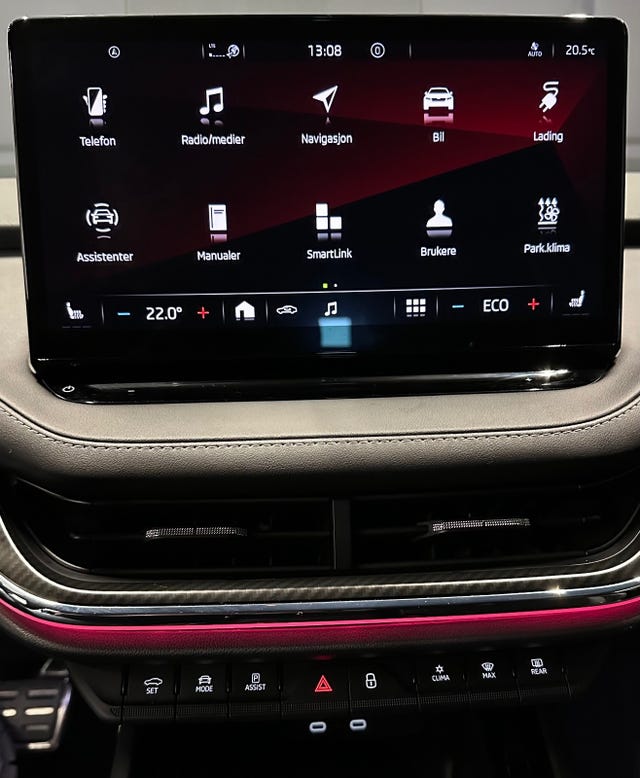 2022 SKODA ENYAQ - 19