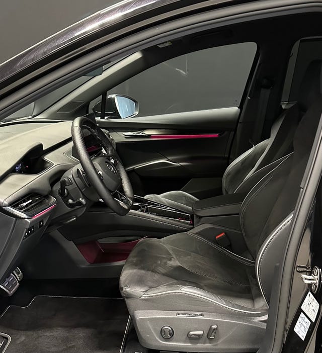 2022 SKODA ENYAQ - 12