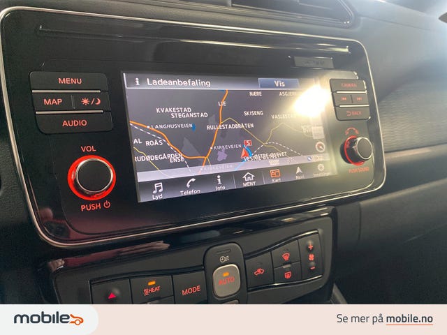 2019 NISSAN LEAF - 19