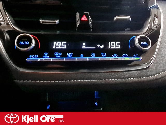2021 TOYOTA COROLLA - 21