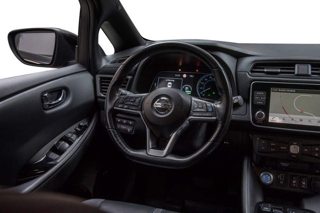 2019 NISSAN LEAF - 14