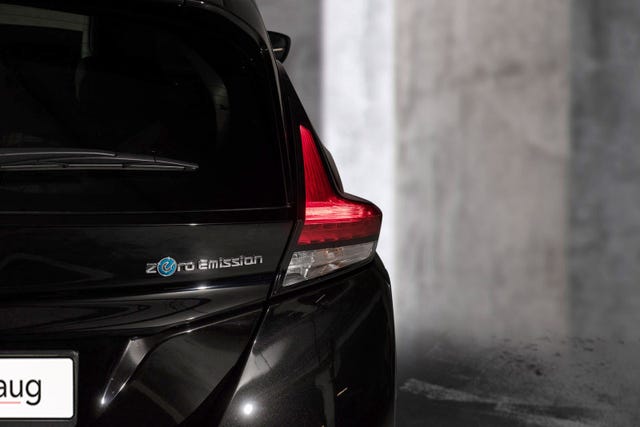 2019 NISSAN LEAF - 7