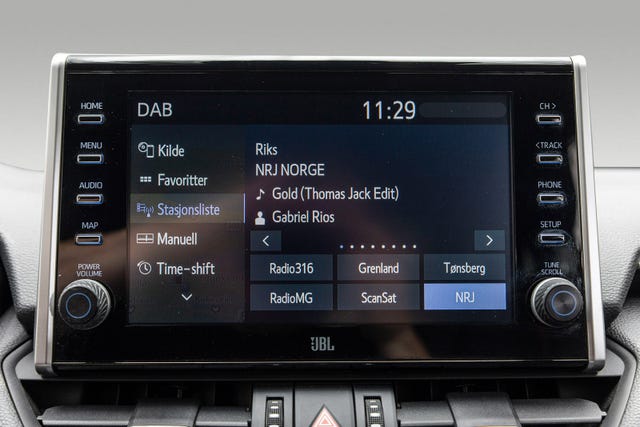 2021 TOYOTA RAV4 - 21
