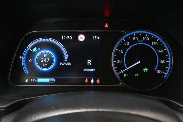 2021 NISSAN LEAF - 22
