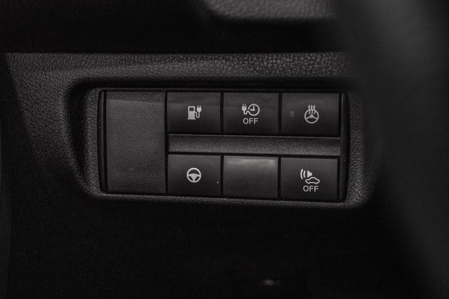 2019 NISSAN LEAF - 18