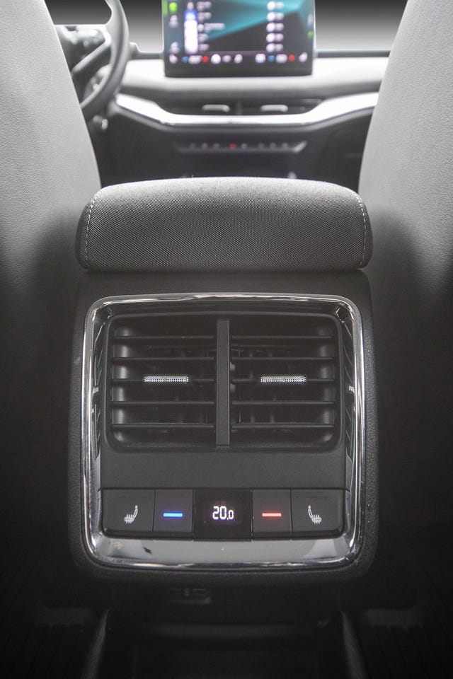 2022 SKODA ENYAQ - 36