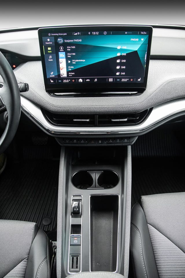 2022 SKODA ENYAQ - 23