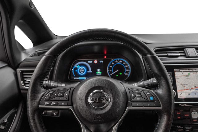 2021 NISSAN LEAF - 16