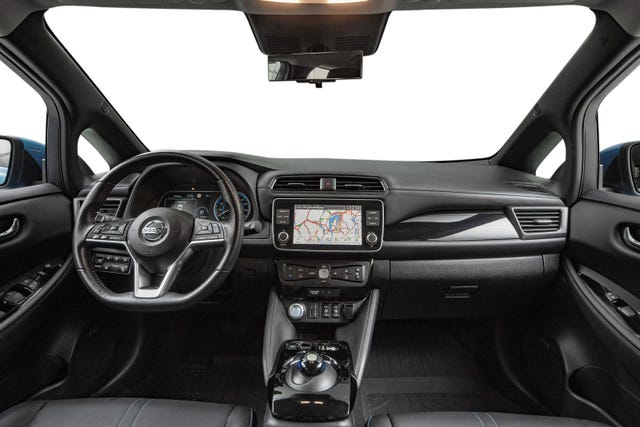 2021 NISSAN LEAF - 12