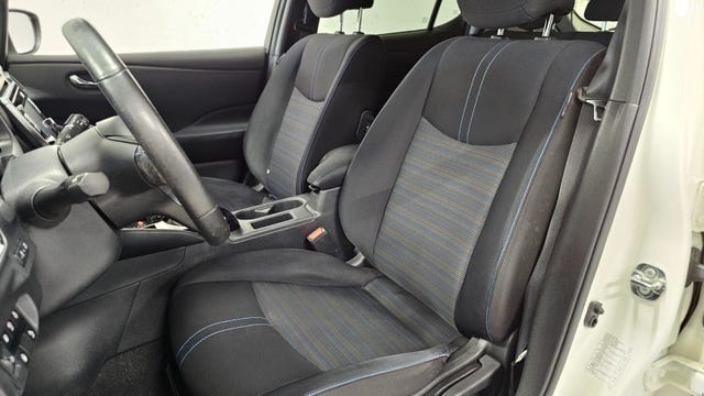 2019 NISSAN LEAF - 35