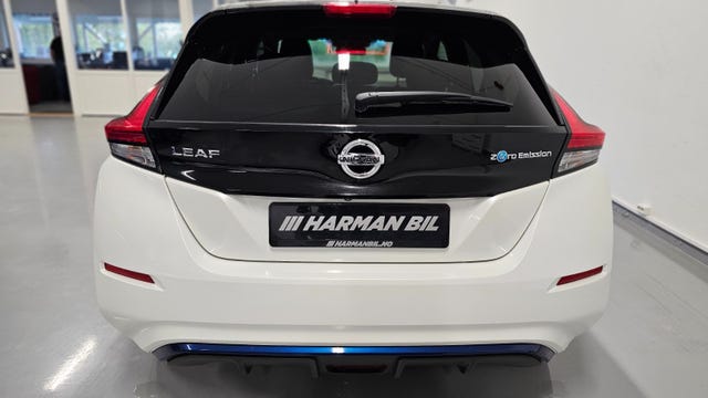 2019 NISSAN LEAF - 10