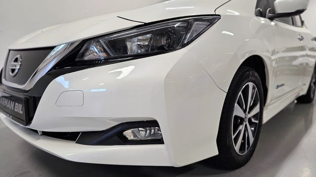 2019 NISSAN LEAF - 8