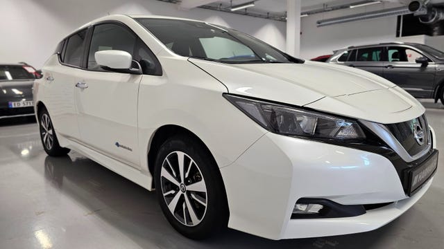 SJNFAAZE1U0042007 2019 NISSAN LEAF-2