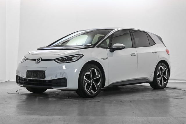 WVWZZZE1ZMP015795 2021 VOLKSWAGEN ID.3-2