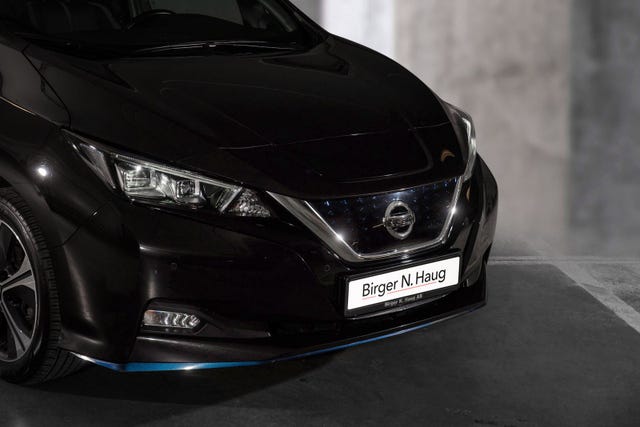 SJNFAAZE1U0078823 2019 NISSAN LEAF-2
