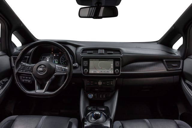 2019 NISSAN LEAF - 13