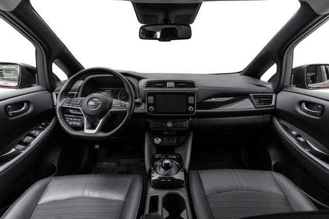 2021 NISSAN LEAF - 13