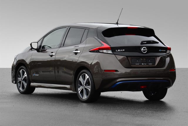 SJNFAAZE1U0076008 2019 NISSAN LEAF-5