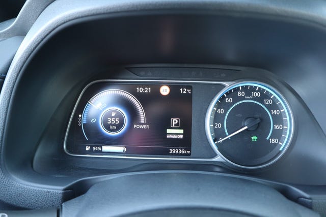 2021 NISSAN LEAF - 9