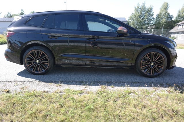 TMBLE9NY4NF026610 2022 SKODA ENYAQ-3