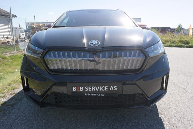 TMBLE9NY4NF026610 2022 SKODA ENYAQ-1