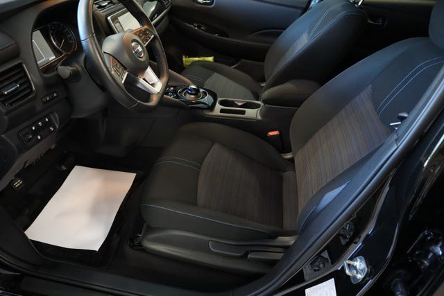 2021 NISSAN LEAF - 13