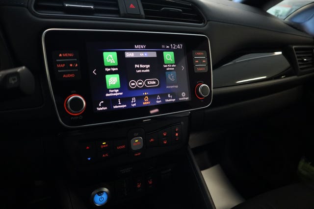 2021 NISSAN LEAF - 27