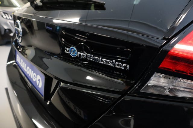 2021 NISSAN LEAF - 7