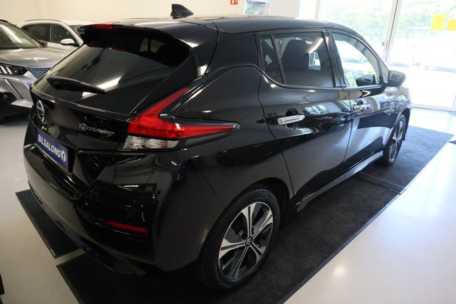 2021 NISSAN LEAF - 8