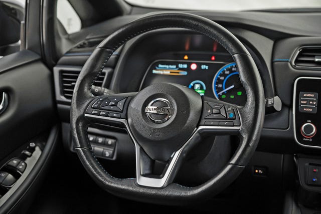 2019 NISSAN LEAF - 13